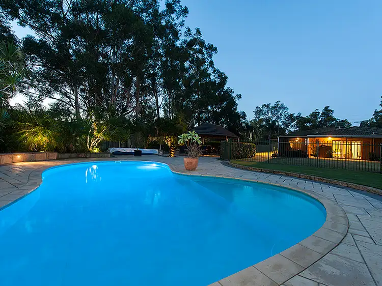 105 Sadler Drive, Maida Vale WA 6057