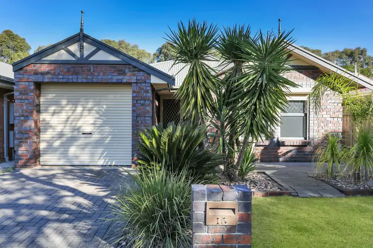 15 Raffen Court, Pooraka SA 5095