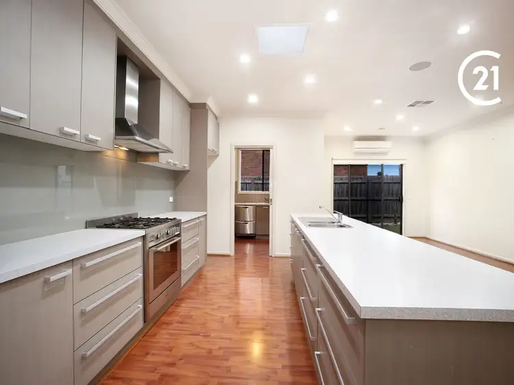 Fourth view of Homely house listing, 22 Dunferline Crescent, Cranbourne VIC 3977