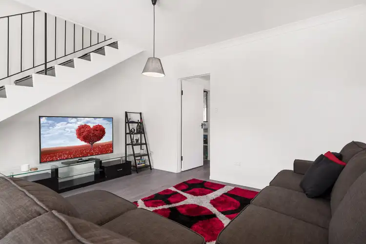 12/262 River Avenue, Carramar NSW 2163