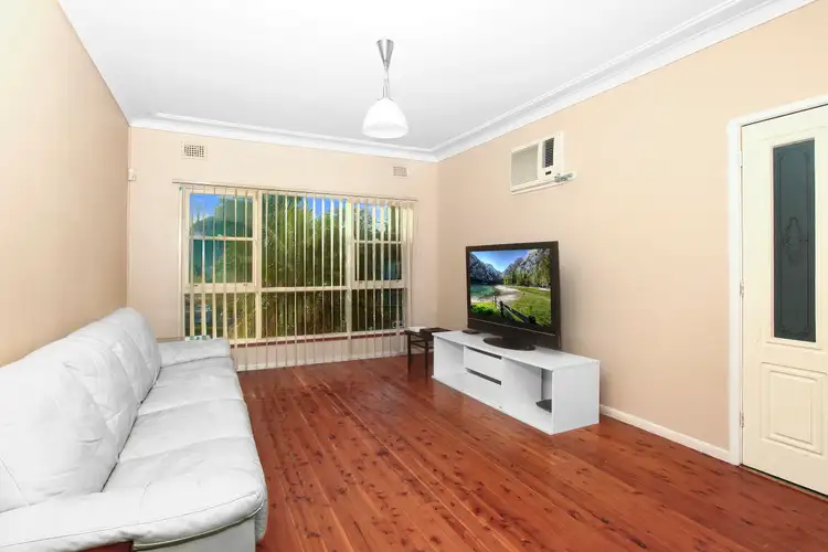 Sixth view of Homely house listing, 81 Athabaska Avenue, Seven Hills NSW 2147