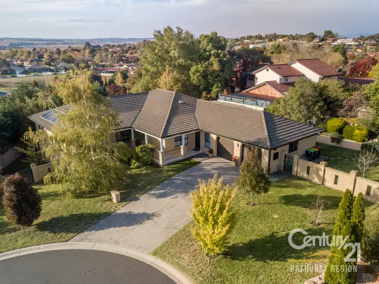4 Mawson Close, Windradyne NSW 2795