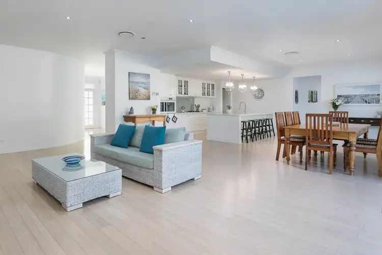 Sixth view of Homely house listing, 4 Tane Court, Thornlands QLD 4164