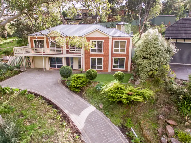 18 The Oaks Parade, Aberfoyle Park SA 5159