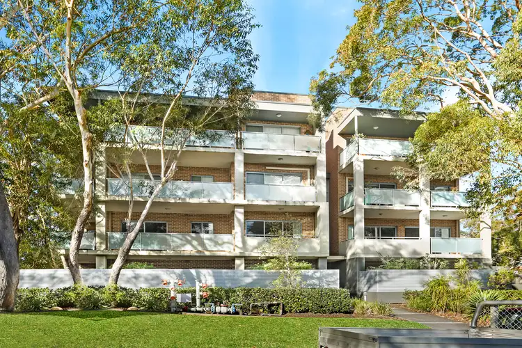 Main view of Homely unit listing, 2/42 Talara Road, Gymea NSW 2227
