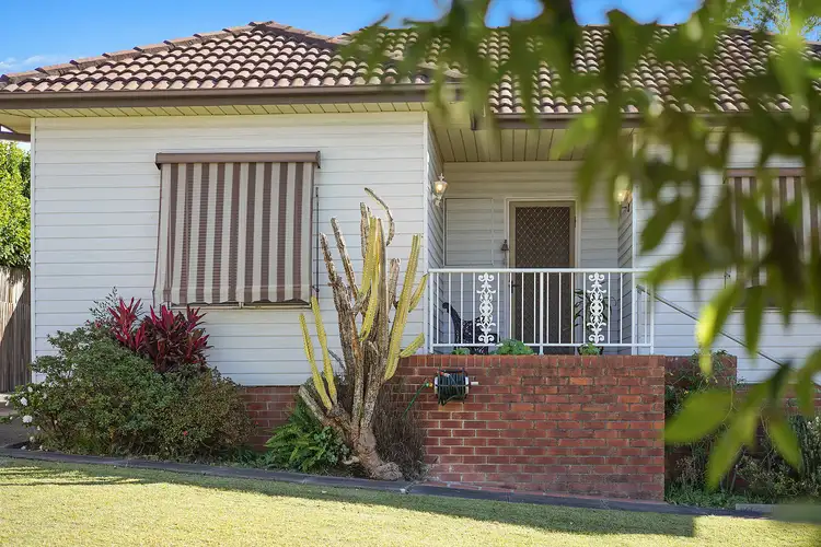 8 Alexander Street, Wallsend NSW 2287