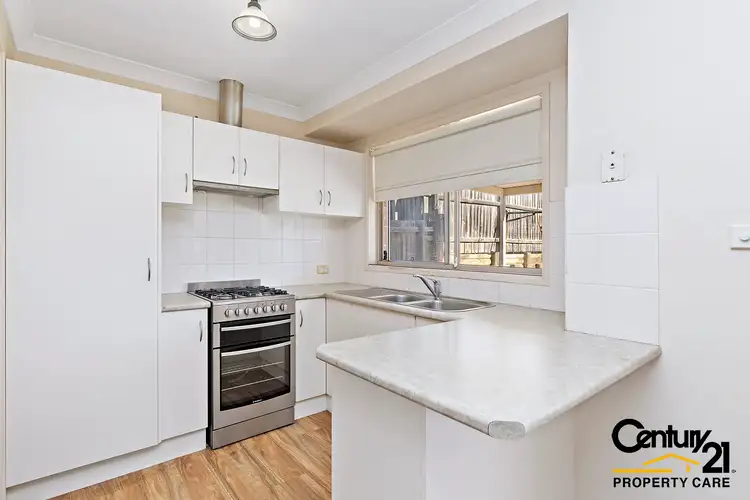 25 Norman Dunlop Cct, Minto NSW 2566