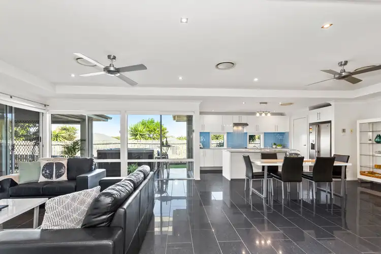 24 Paperbark Court, Fern Bay NSW 2295