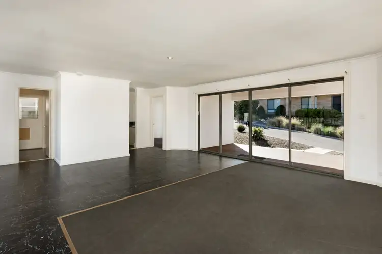 Third view of Homely house listing, 9/9 Hawthorn Road, Mount Barker SA 5251