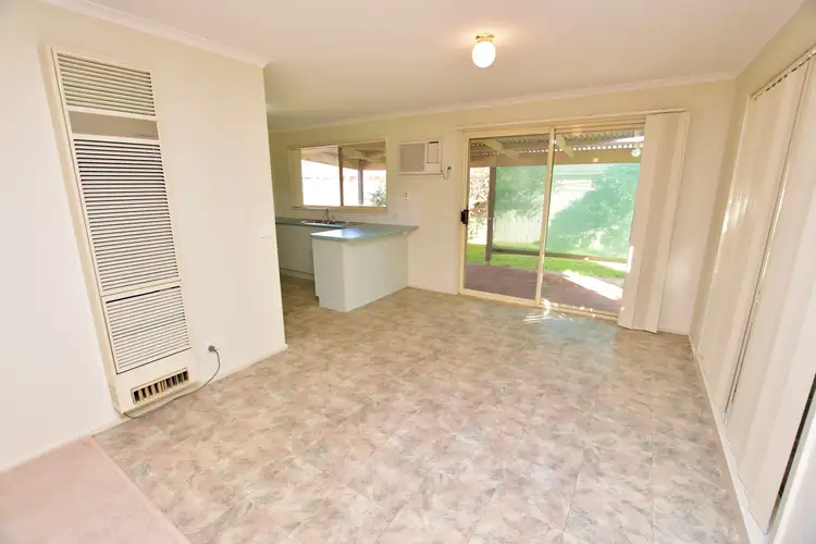 Fifth view of Homely unit listing, 4/92 Service Street, Echuca VIC 3564