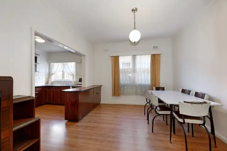 Fifth view of Homely house listing, 10 Osborne Close, Brighton VIC 3186