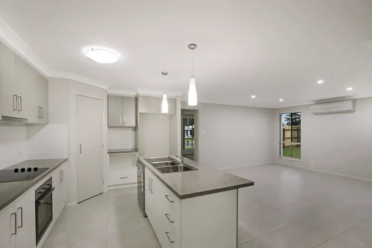 Second view of Homely house listing, 10 Dove Crescent, Kleinton QLD 4352