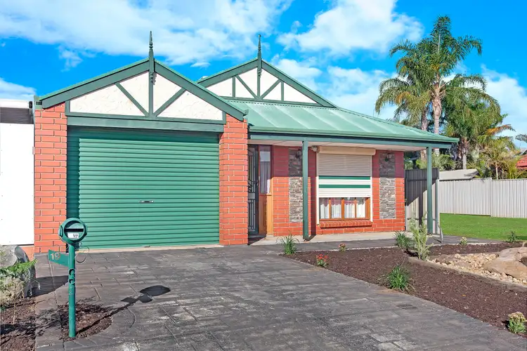 19 Larsson Street, Pooraka SA 5095