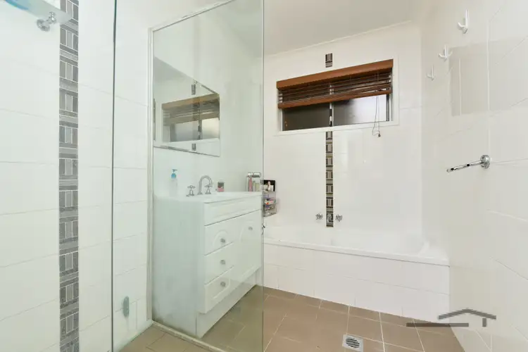 Fourth view of Homely house listing, 5 Kinross Avenue, Edgeworth NSW 2285