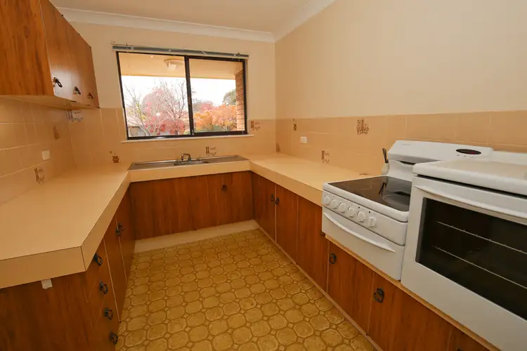 Fourth view of Homely villa listing, 2/9 Amangu Close, Orange NSW 2800