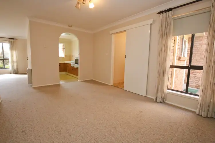 Fifth view of Homely villa listing, 2/9 Amangu Close, Orange NSW 2800