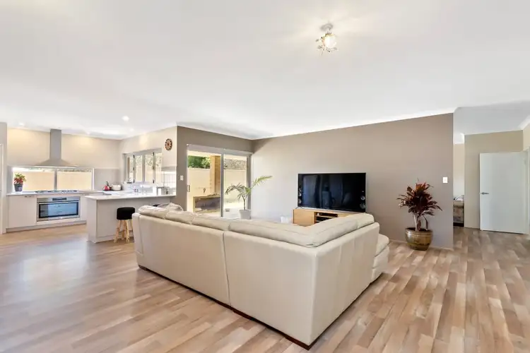 Seventh view of Homely house listing, 18 Tapping Way, Quinns Rocks WA 6030