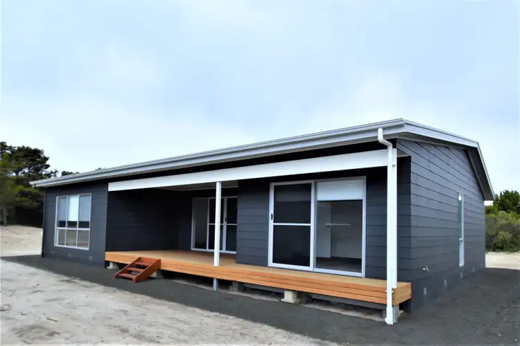 2-4 Cassini Road, Island Beach SA 5222