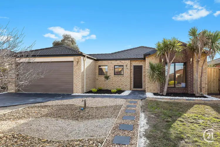 8 Vine Close, Point Cook VIC 3030