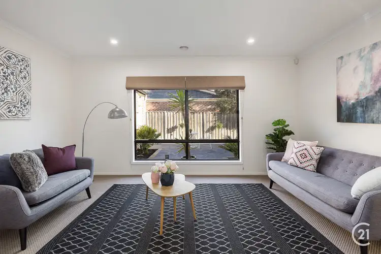 Fifth view of Homely house listing, 8 Vine Close, Point Cook VIC 3030