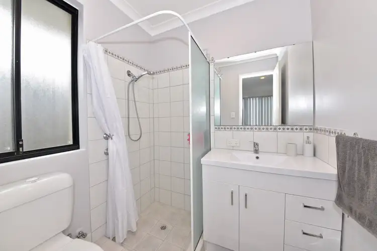 Seventh view of Homely house listing, 10 Durrington Glade, Clarkson WA 6030