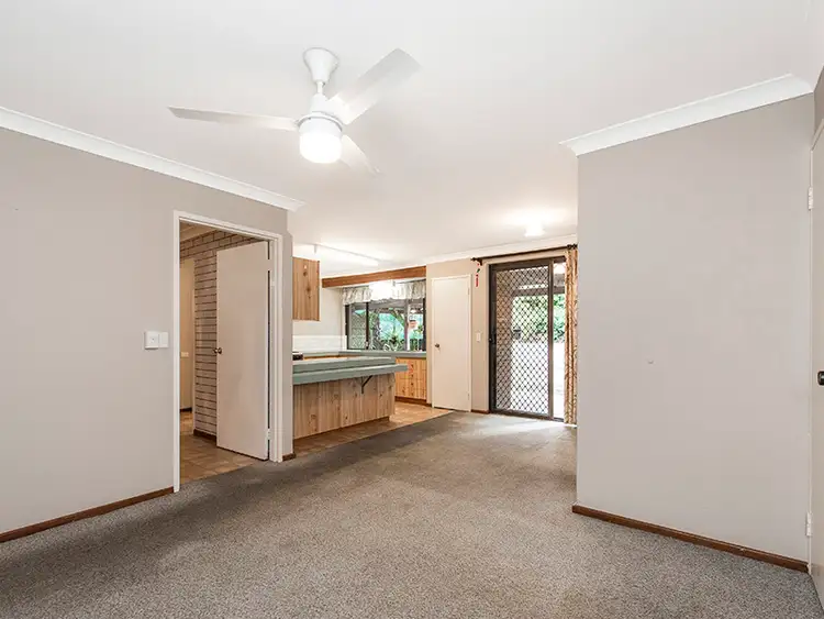 Sixth view of Homely house listing, 3 Estuary Way, Heathridge WA 6027