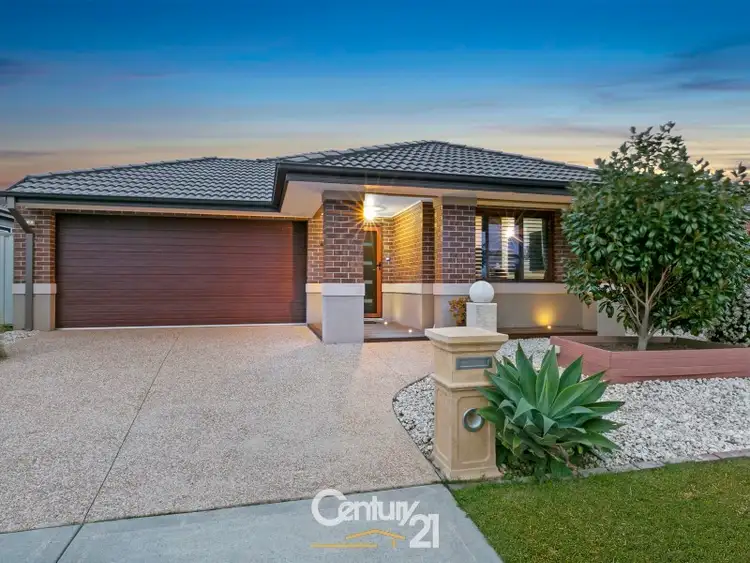 11 Bavaria Lane, Pakenham VIC 3810
