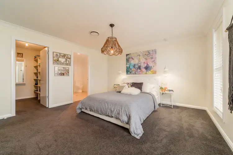 Fifth view of Homely house listing, 14 Gibsone Drive, Kelso NSW 2795