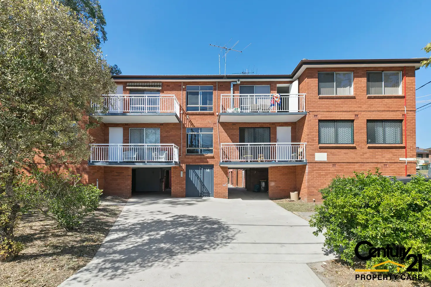 Main view of Homely unit listing, 1/14 Railway Parade, Glenfield NSW 2167