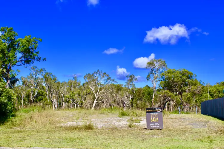 37 Summer Way, Tin Can Bay QLD 4580