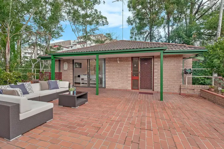 10/7 Conie Avenue, Baulkham Hills NSW 2153