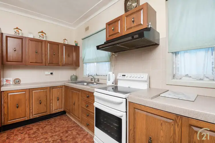 5 Throsby Street, Fairfield Heights NSW 2165