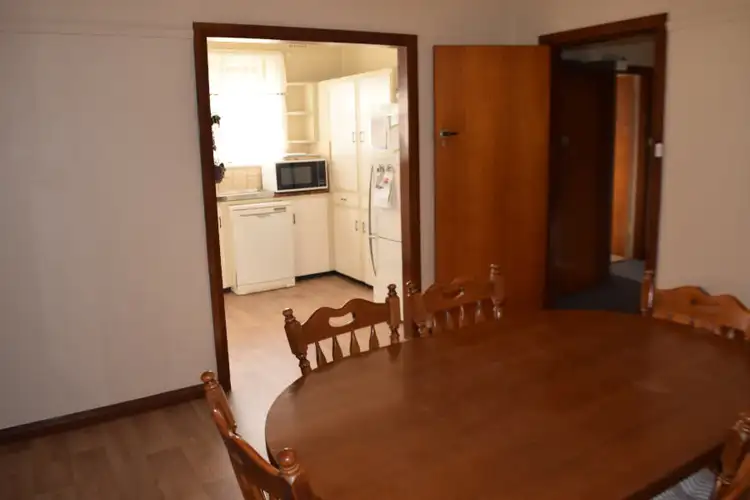 Fifth view of Homely house listing, 24 Close St, Parkes NSW 2870