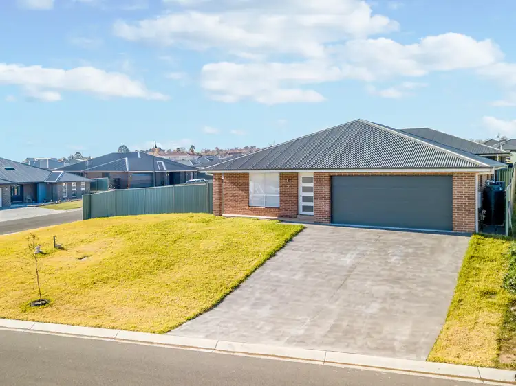 Second view of Homely house listing, 2 Matthews Street, Windradyne NSW 2795