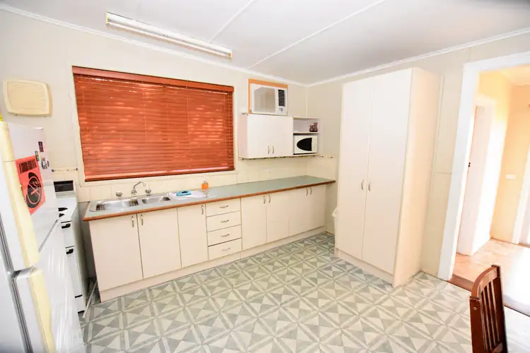 Fifth view of Homely house listing, 124 Bowen Street, Echuca VIC 3564