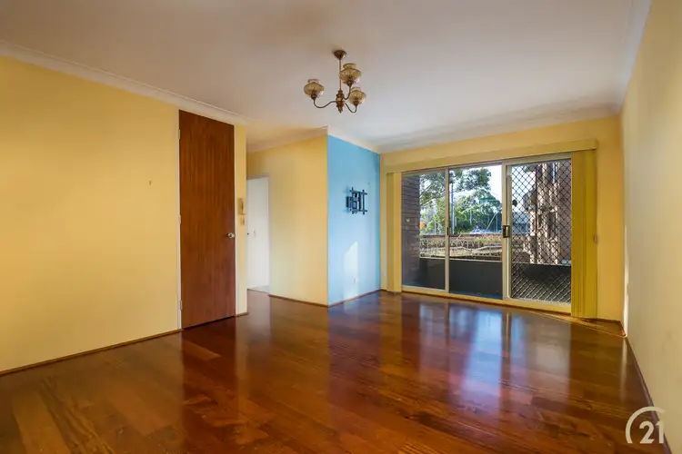 Main view of Homely unit listing, 2/5B Fairlight Avenue, Fairfield NSW 2165