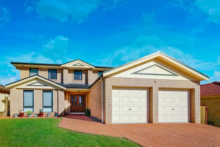 73 Guernsey Ave, Minto NSW 2566