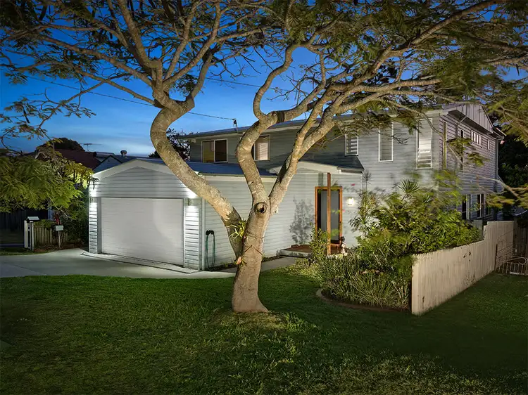 31 Seaville Avenue, Scarborough QLD 4020