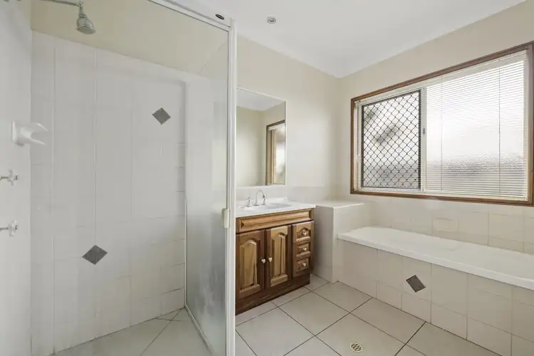 Sixth view of Homely house listing, 37 Hinchliffe Drive, Kearneys Spring QLD 4350