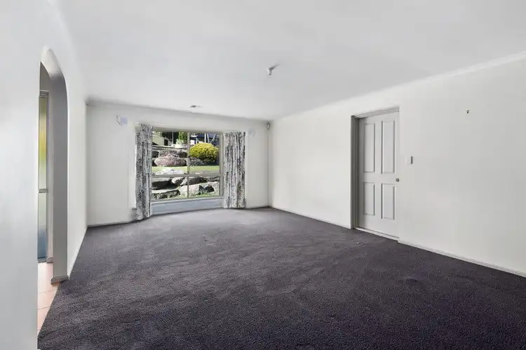 Second view of Homely house listing, 10 Bayvue Crescent, Ridgehaven SA 5097