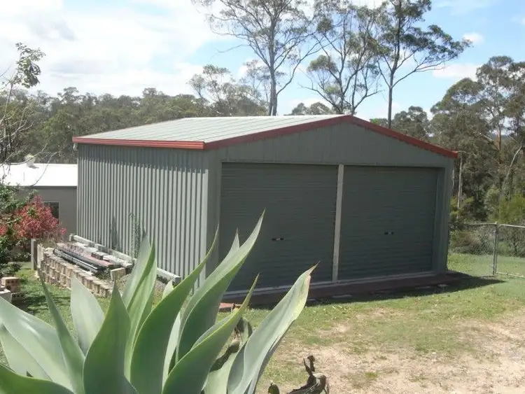 Third view of Homely house listing, 5 Farmborough Court, Southside QLD 4570