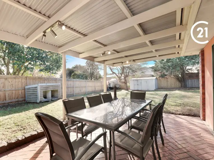 Sixth view of Homely house listing, 5 Honeysuckle Court, Cranbourne North VIC 3977