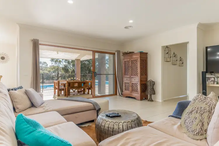 Fifth view of Homely house listing, 25 Robindale Court, Robin Hill NSW 2795