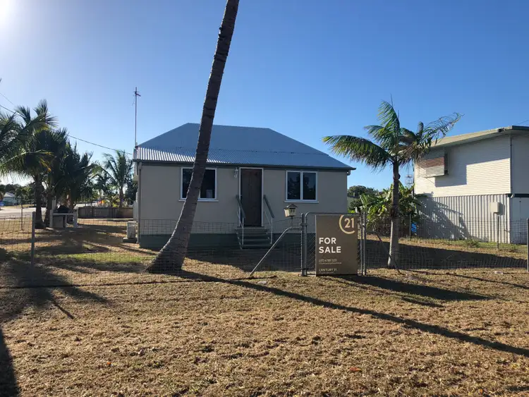 90B Powell Street, Bowen QLD 4805