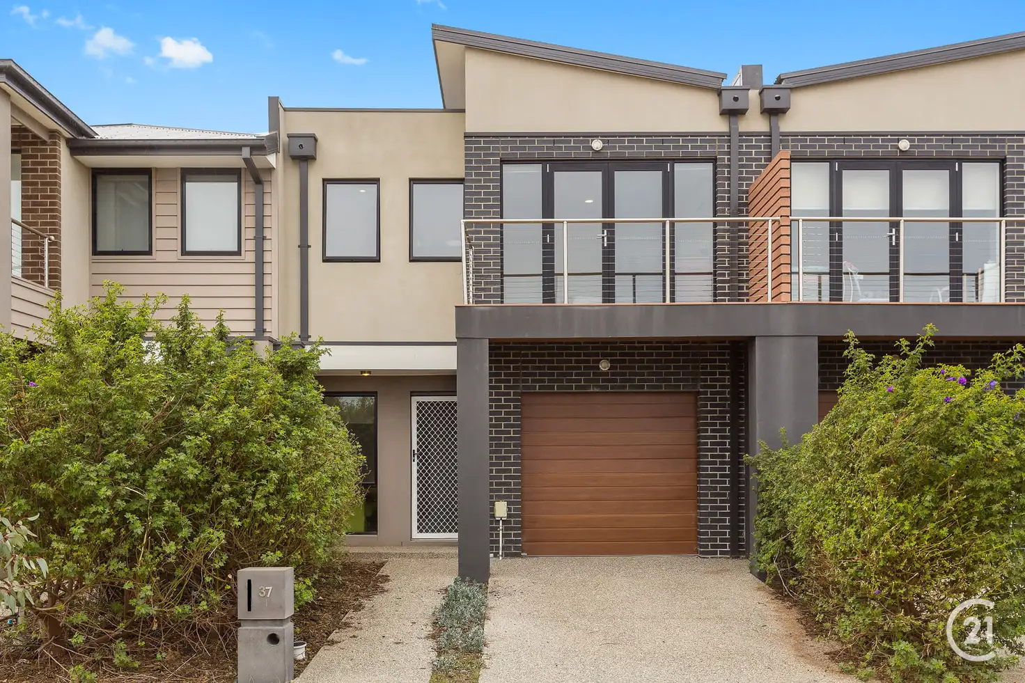 Main view of Homely townhouse listing, 37 Chessington Drive, Williams Landing VIC 3027
