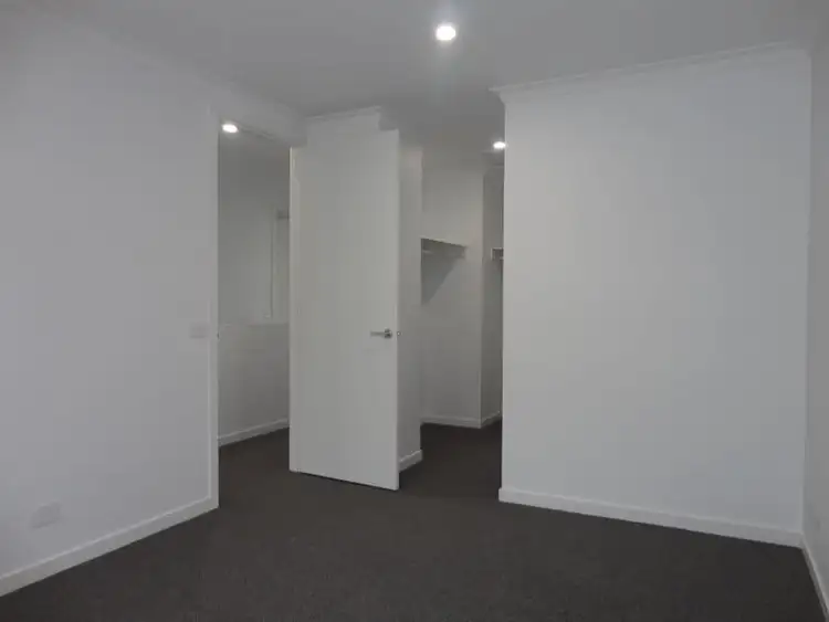 Fifth view of Homely house listing, 2 Lomandra Drive, Clayton South VIC 3169