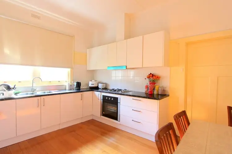 Second view of Homely house listing, 7 KELVIN GROVE, Springvale VIC 3171