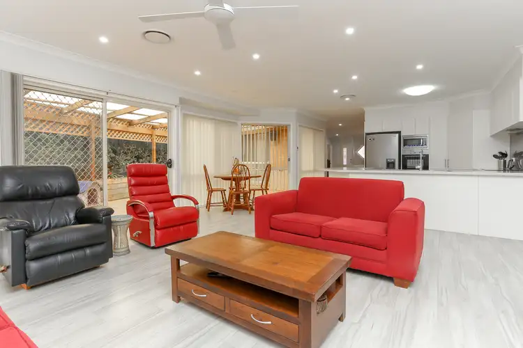 7 Pacific Crescent, Ashtonfield NSW 2323