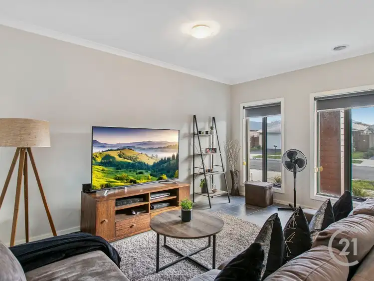 Third view of Homely house listing, 3/2 Naomi Street, Pakenham VIC 3810