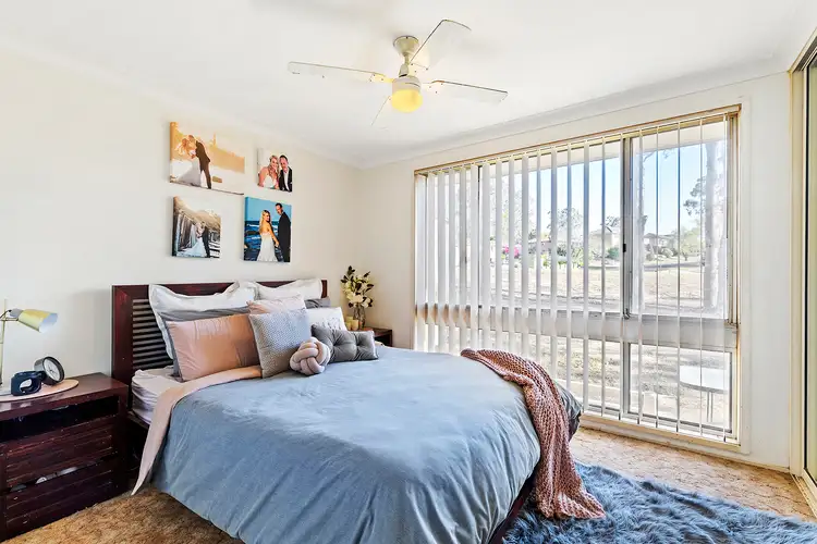 26 Randall Ave, Minto NSW 2566
